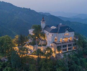 THE NAKED CASTLE - CHINA